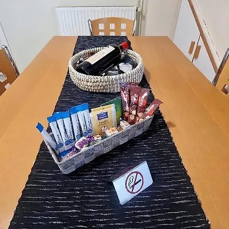 Modern Sea In - Starlink Wifi
